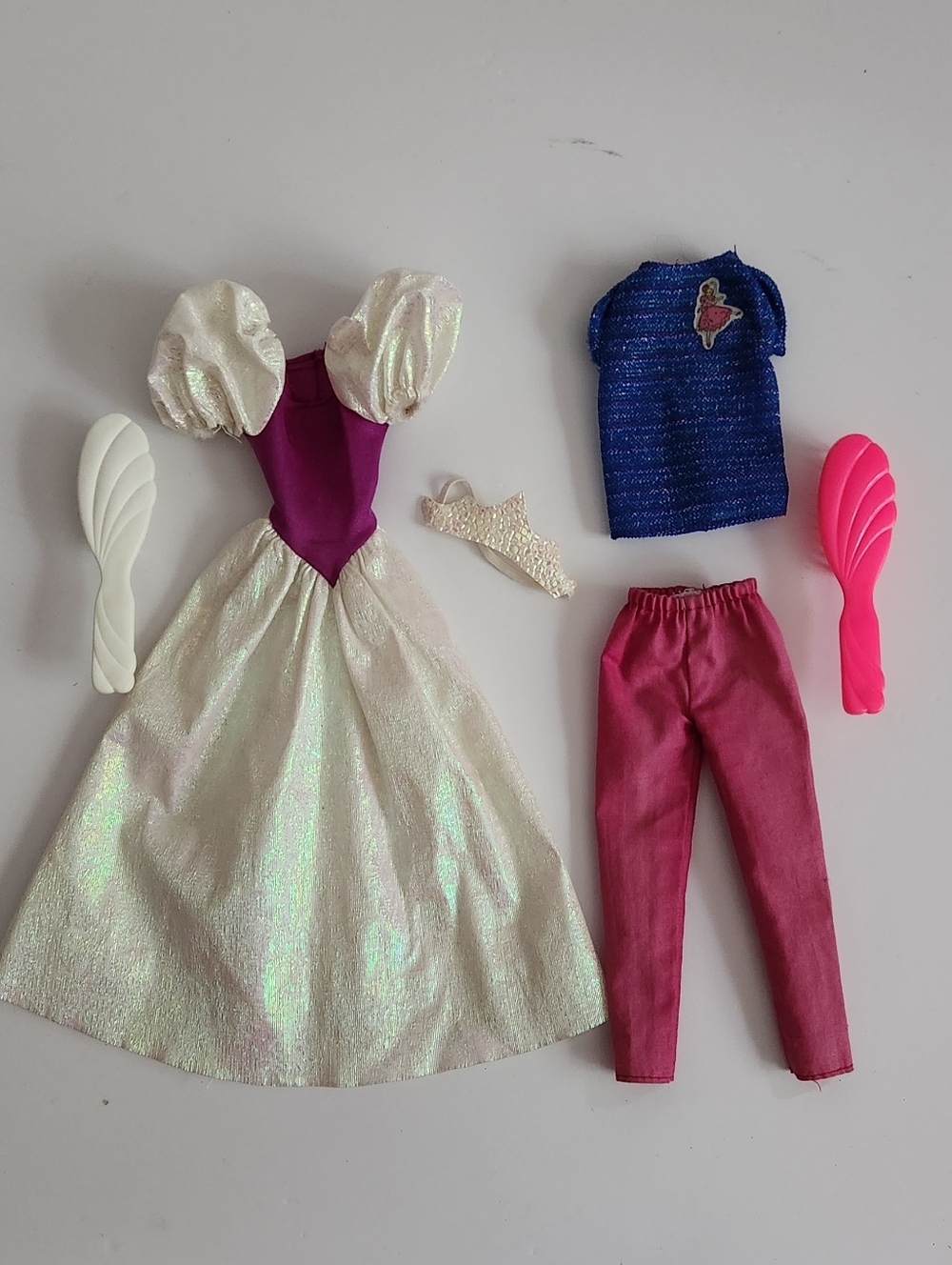 Vintage My First Barbies - Picture 6 of 6